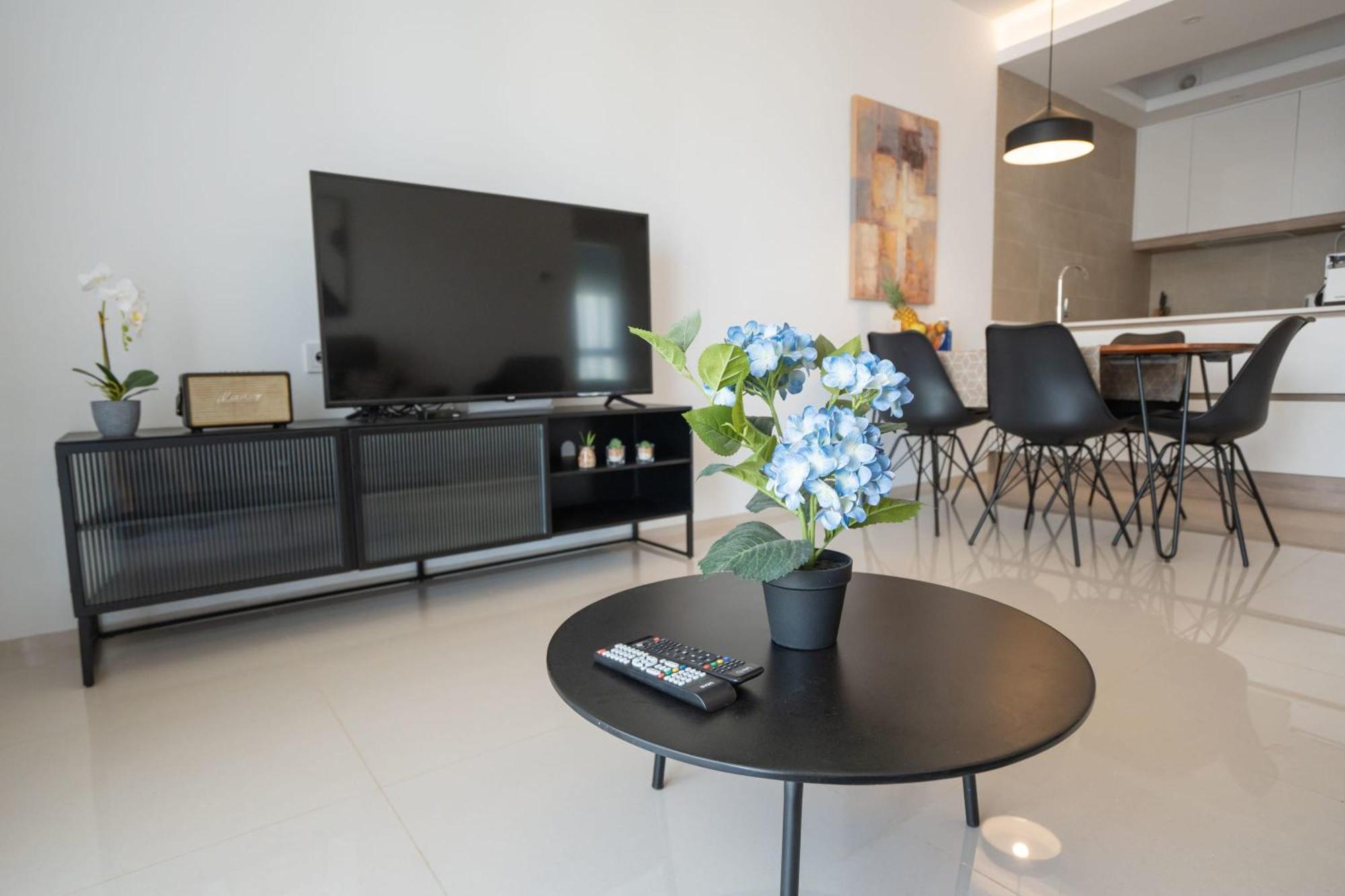 Helgafell Superior Penthouse Apartment กิวดาด เกซาดา ภายนอก รูปภาพ